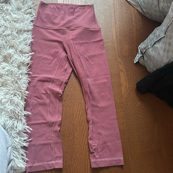 🍋 LULULEMON beautiful mauve color leggings. Size 2 brand new without tags. - Picture 3 of 8